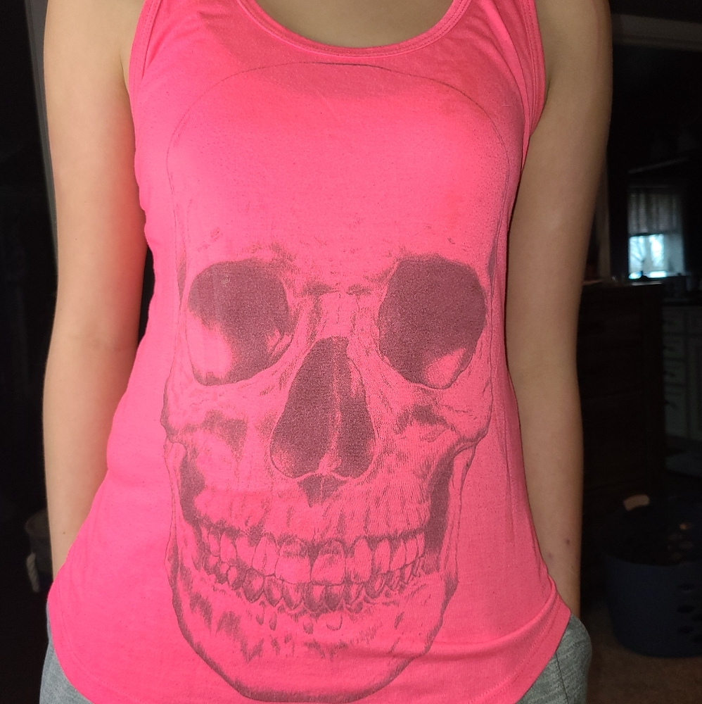 Racerback skull tank